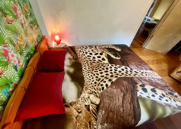 3 In Stroomi Area * Reval