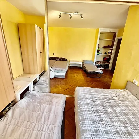 3 In Stroomi Area *