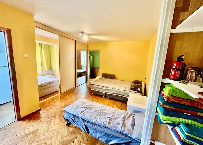 3 In Stroomi Area Apartman